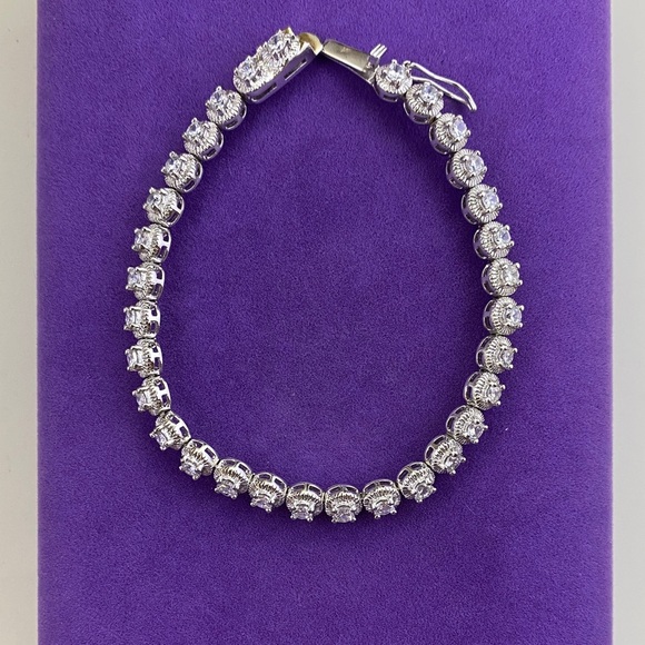 💛 Sterling Silver CZ Tennis Bracelet - Picture 1 of 6